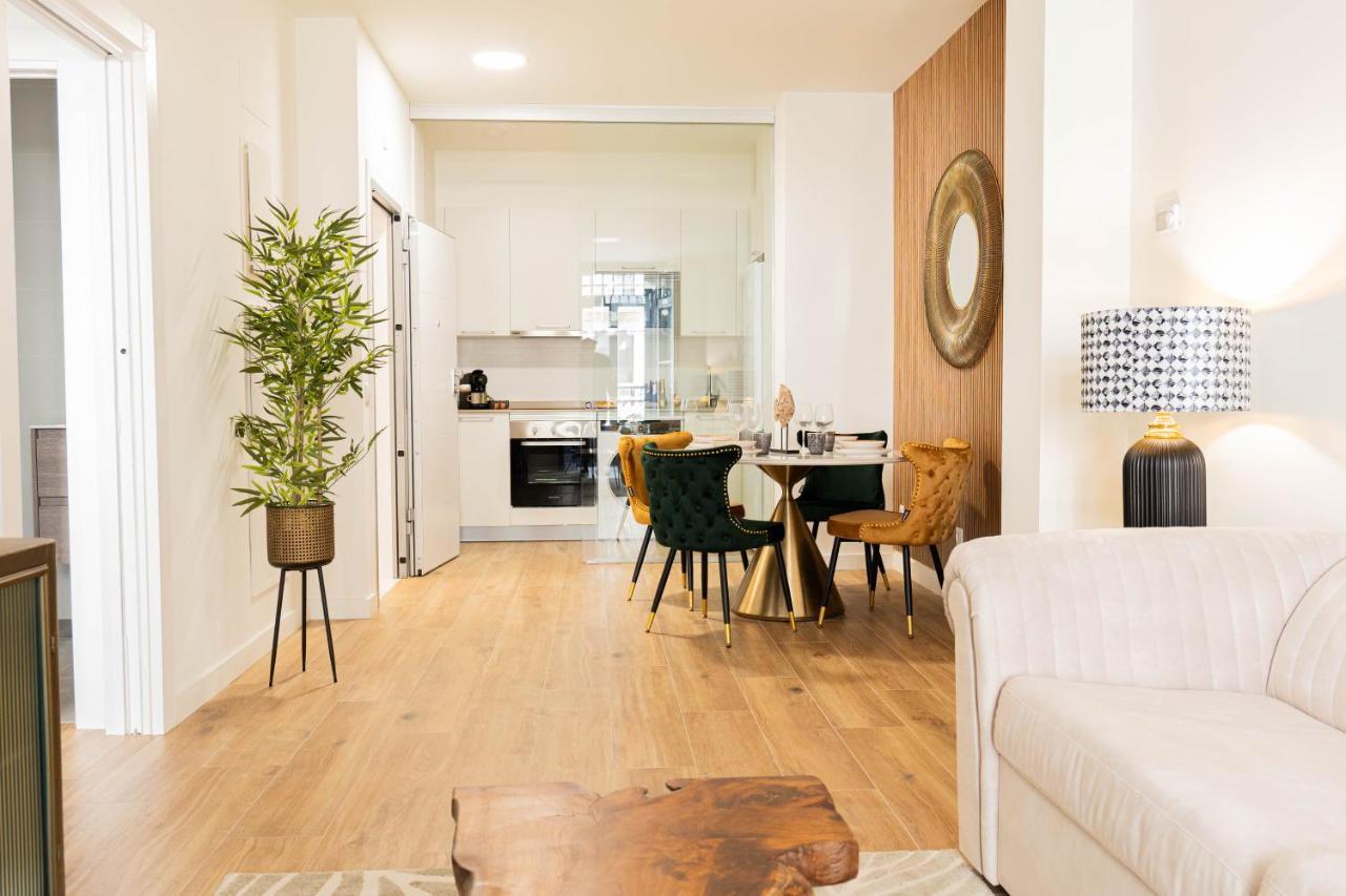 Suite 1907 Oviedo Collection Buitenkant foto